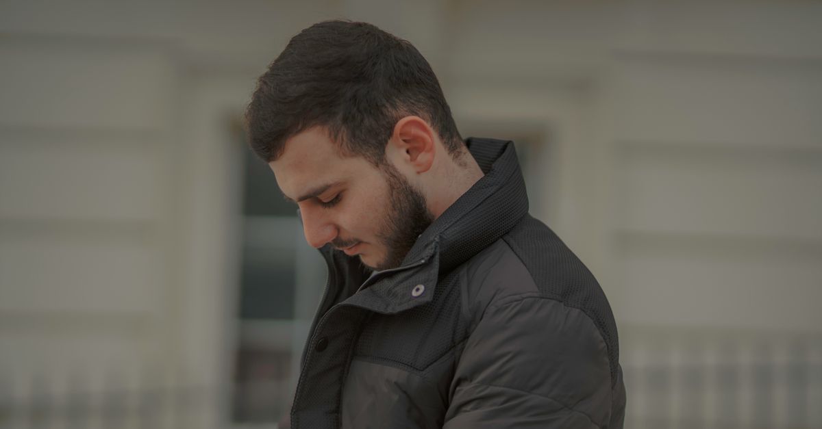 Cheveux courts homme : 15 coupes tendance 2026