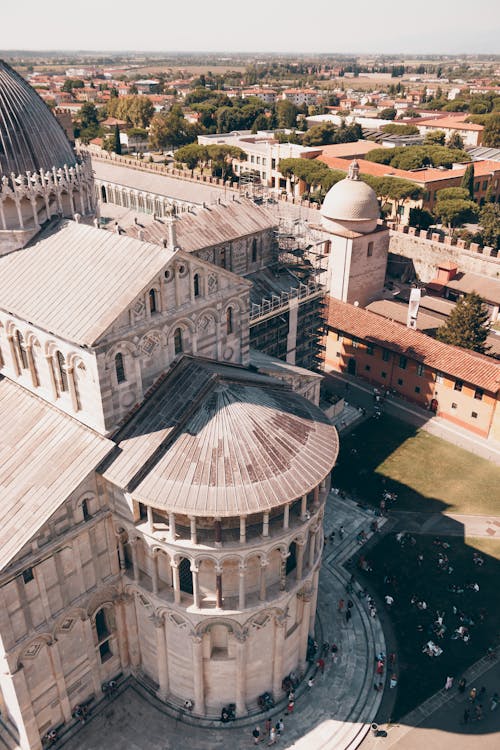 Piazza del Duomo in Pisa