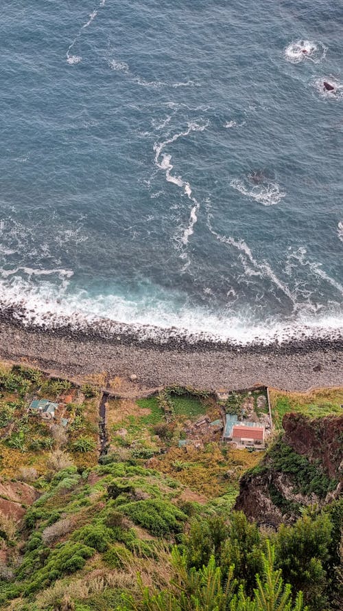 Foto d'estoc gratuïta de Costa, foto des d'un dron, mar