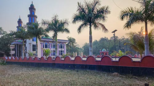 Beautiful Mosque, Mosjid