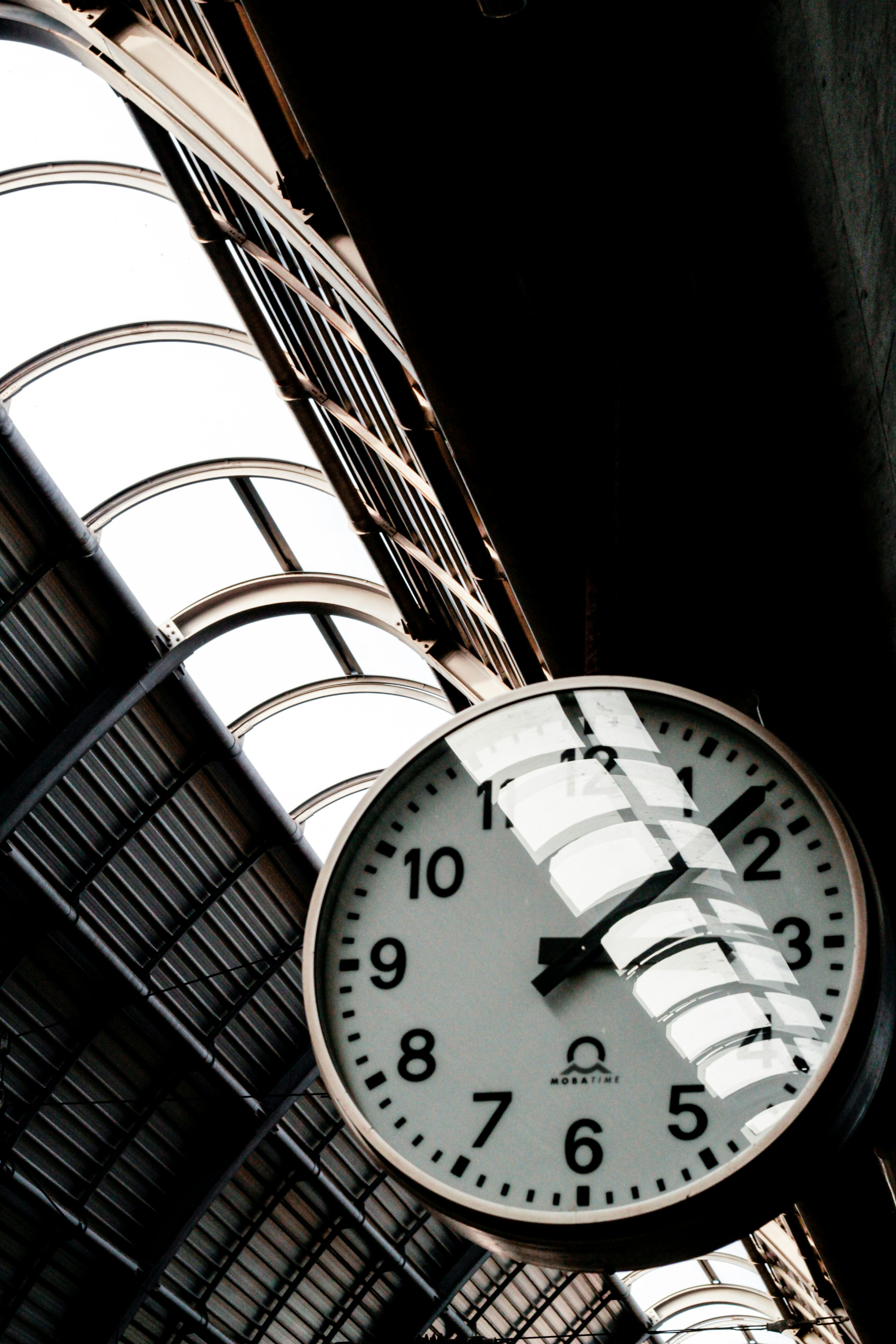 ETD (Estimated Time of Departure) - Chìa Khóa Để Quản Lý Vận Chuyển Hiệu Quả Trong Thời Đại Số