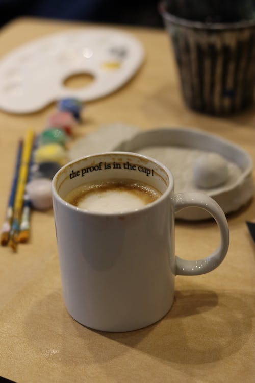 アーティストデスク, カフェイン, カプチーノの無料の写真素材