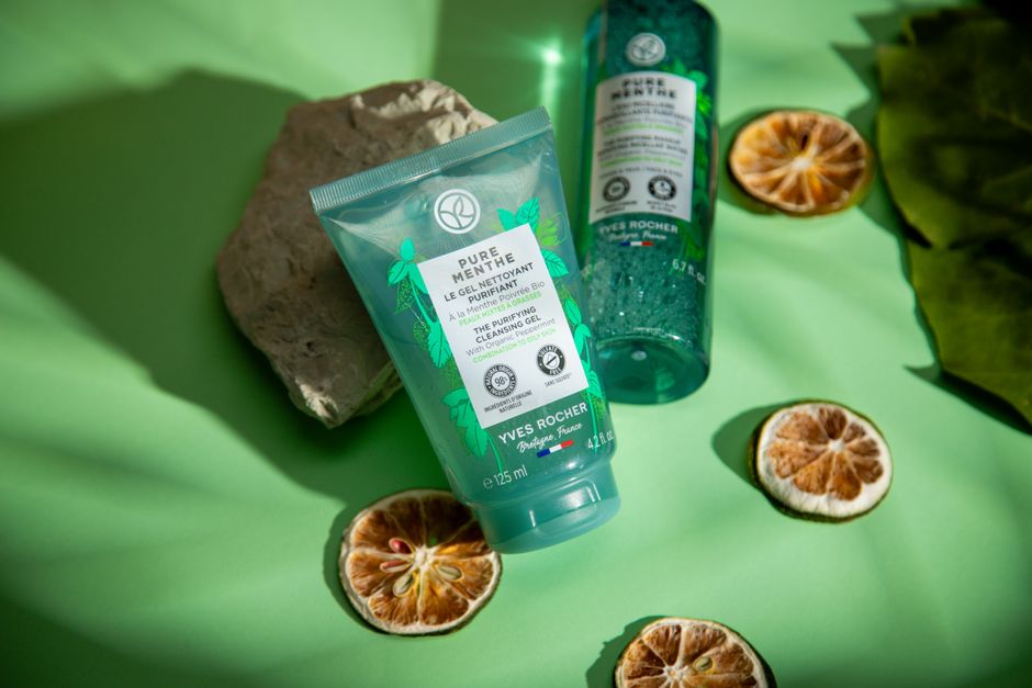 Natural botanical ingredients like aloe vera, agave, and mint used in organic personal gels Natural botanical ingredients like aloe vera, agave, and mint used in organic personal gels