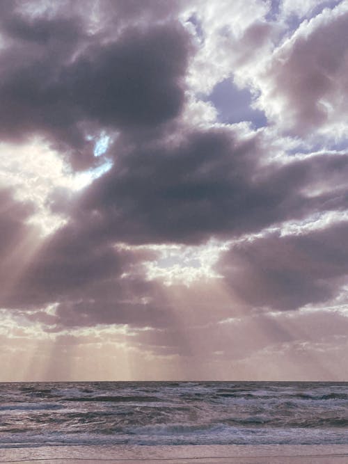 bulut görünümü, bulutlar, deniz içeren Ücretsiz stok fotoğraf