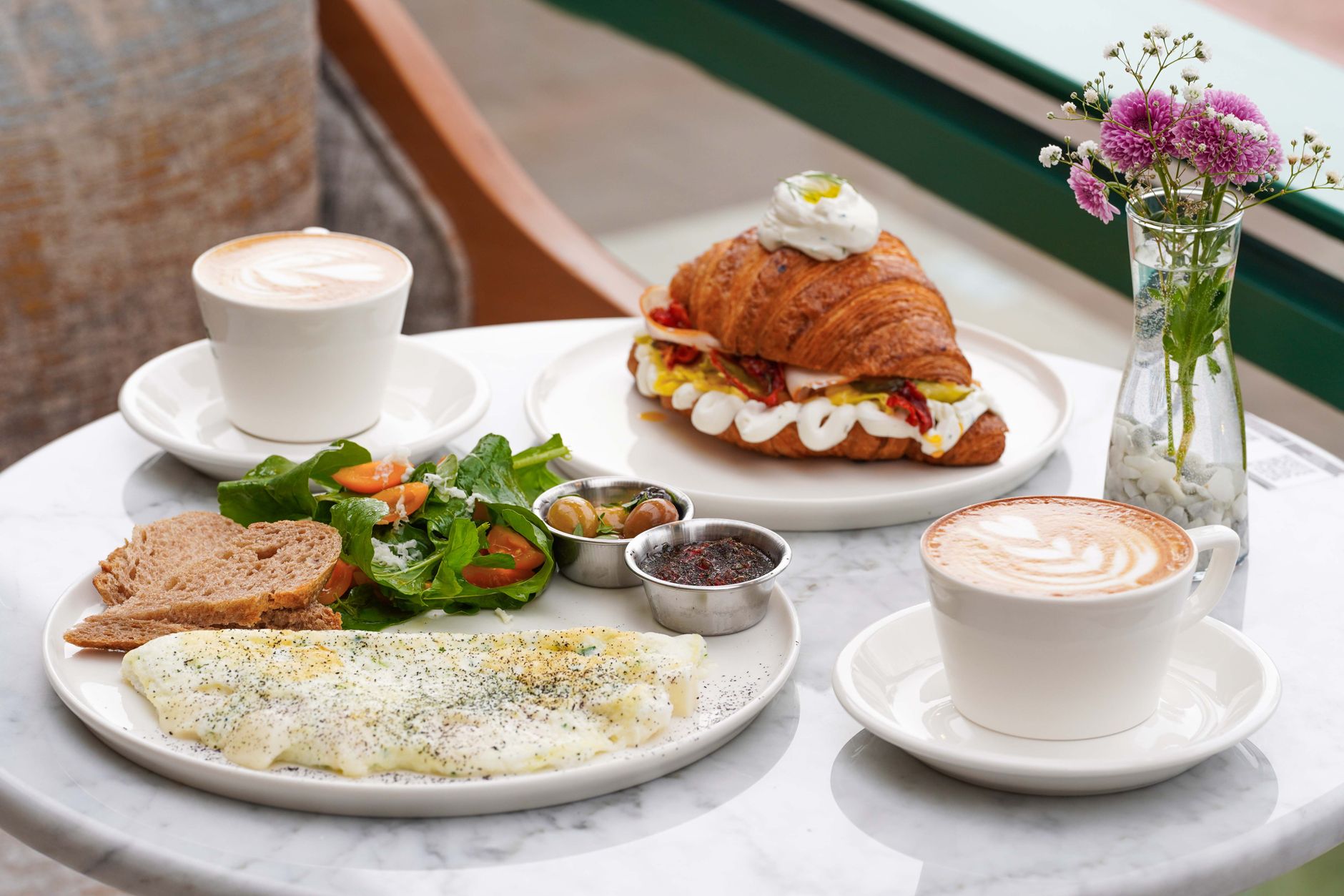 Featured image for the article: Phurr adds vegan and Jain dishes; Beyond Bean launches all-day breakfast