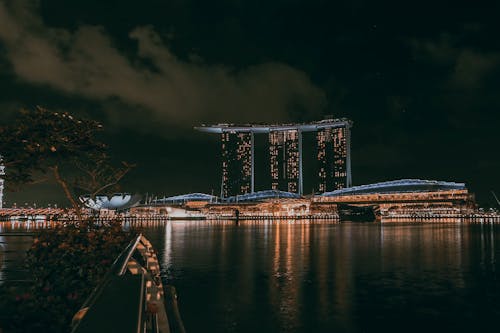 Singapore marina bay sands at night