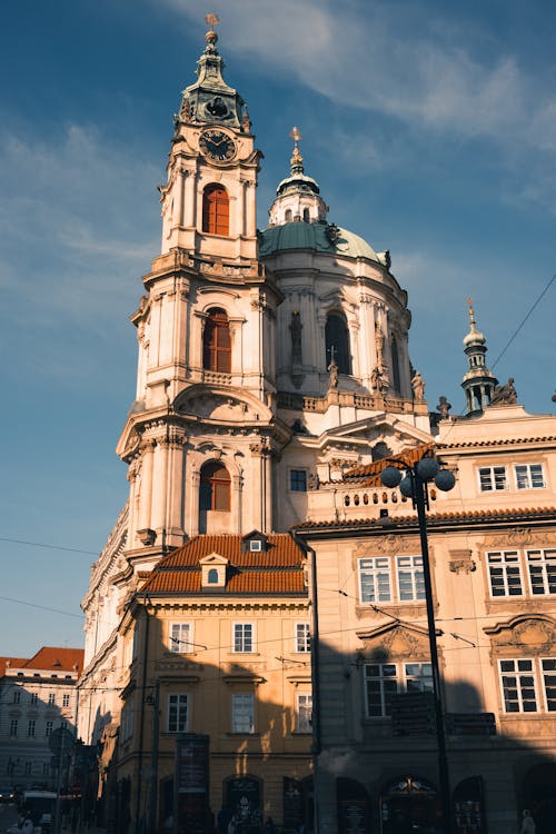 Avrupa, aziz nicholas kilisesi, barok mimarisi içeren Ücretsiz stok fotoğraf