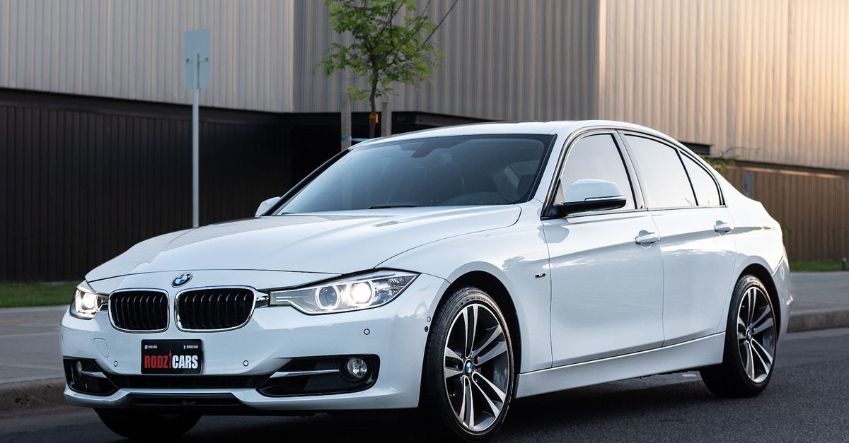 White BMW on Road · Free Stock Photo