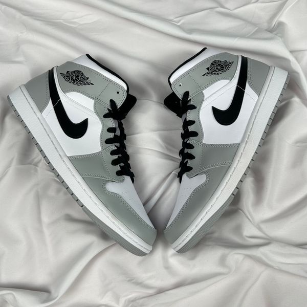 Lightstep leather and mesh low-top trainers — photo by sole heaven on Pexels