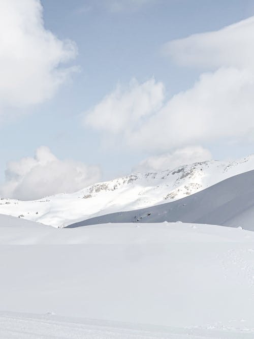 Fotos de stock gratuitas de cerros, frío, invierno