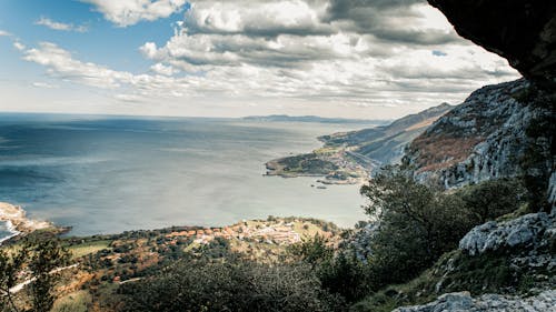 Foto d'estoc gratuïta de idíl·lic, litoral, mar