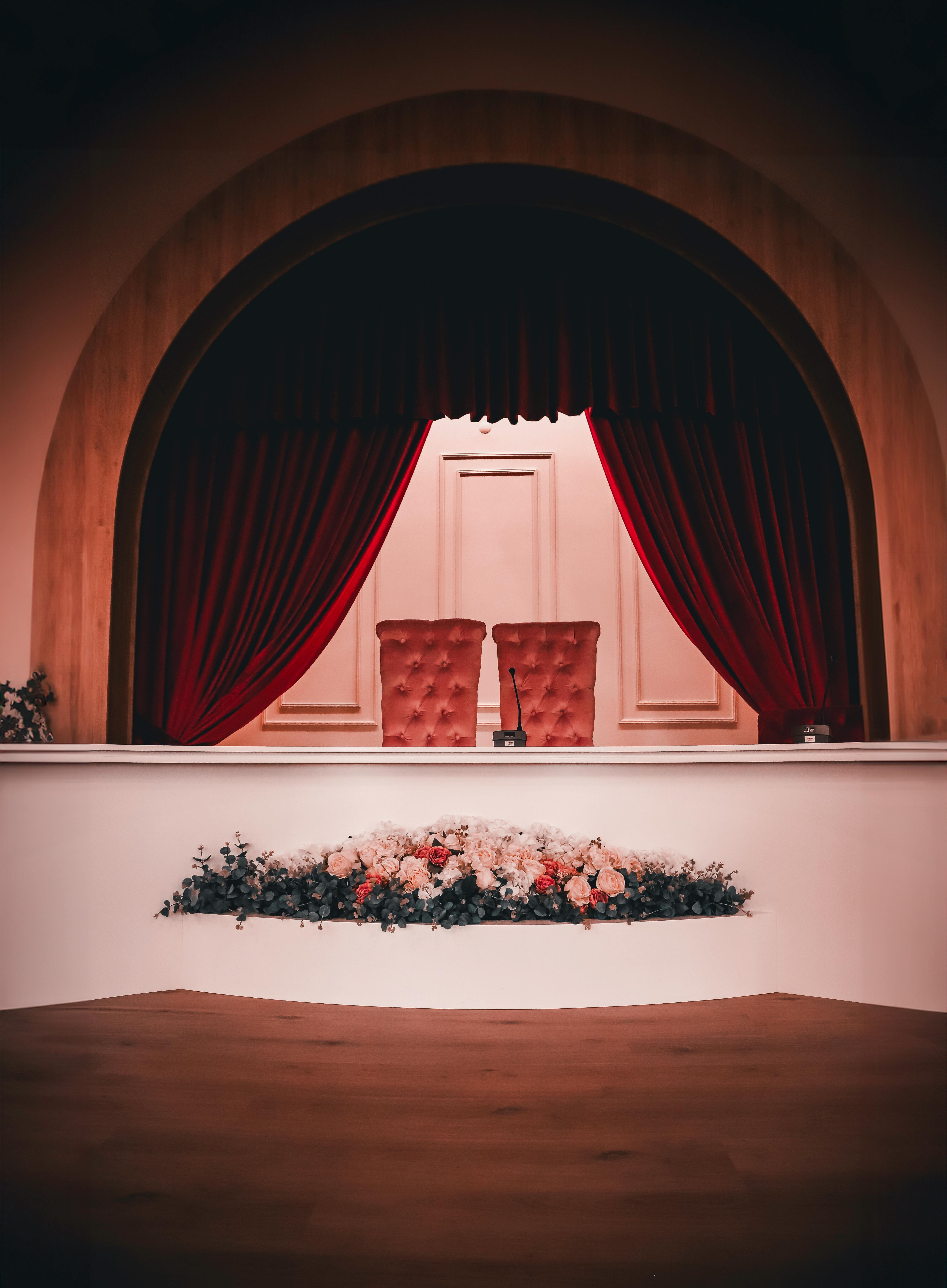 Ücretsiz #kapalı, aan lichtbak toevoegen, aşama içeren Ücretsiz stok fotoğraf Stok Fotoğraflar