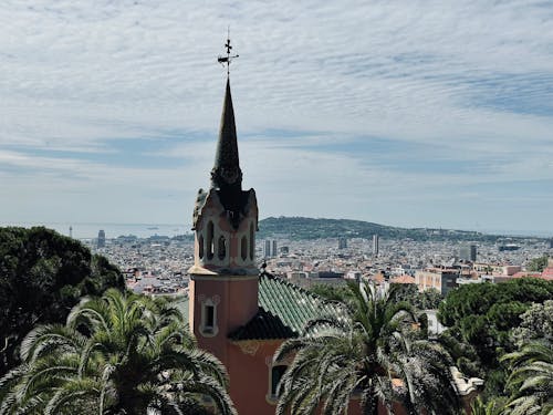 Бесплатное стоковое фото с атмосферное настроение, Барселона, заброшенная церковь