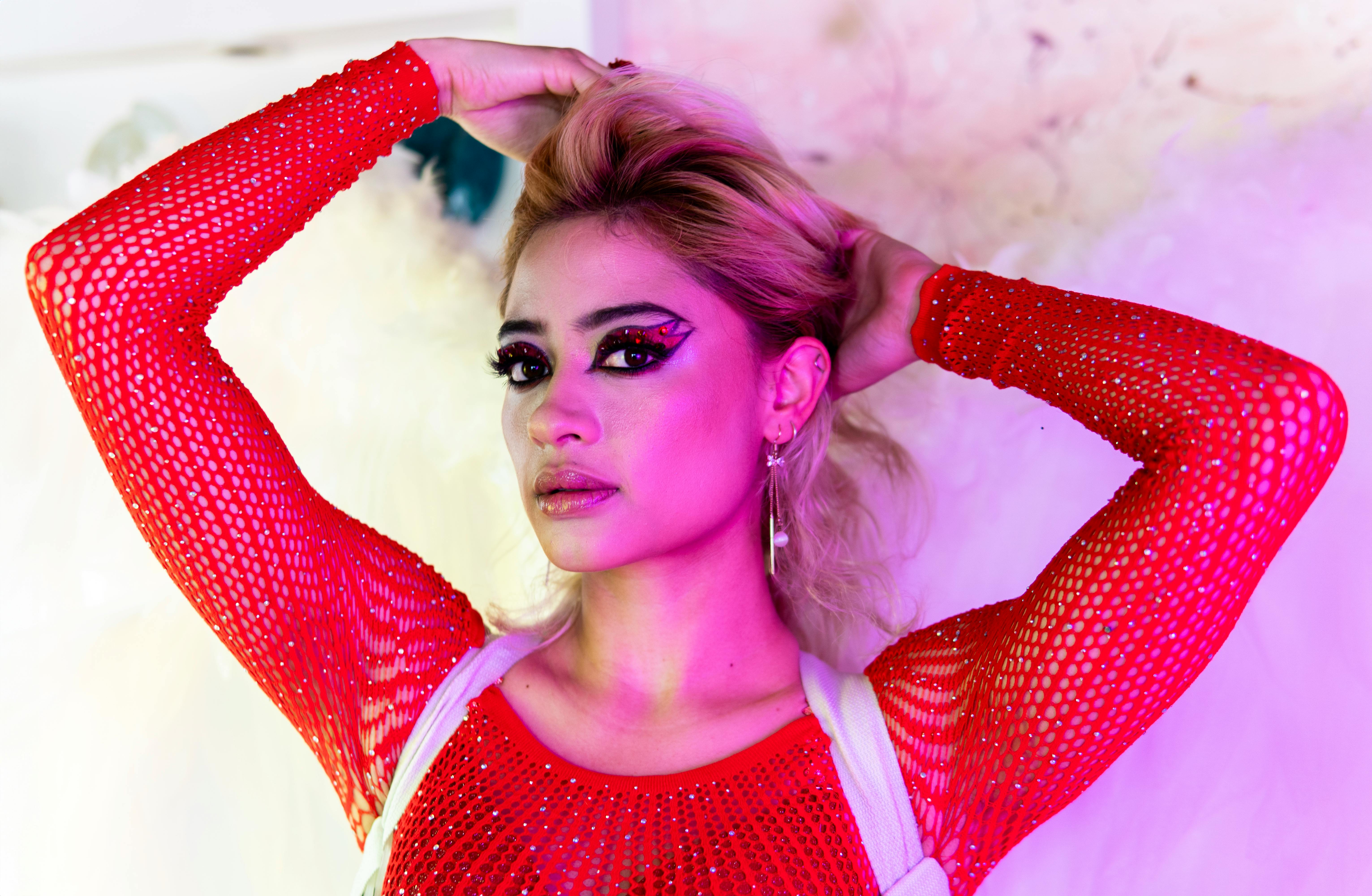 celebrity news, pop culture trends, entertainment industry, celebrity lifestyle, music awards, Celebrity & pop culture — Phot