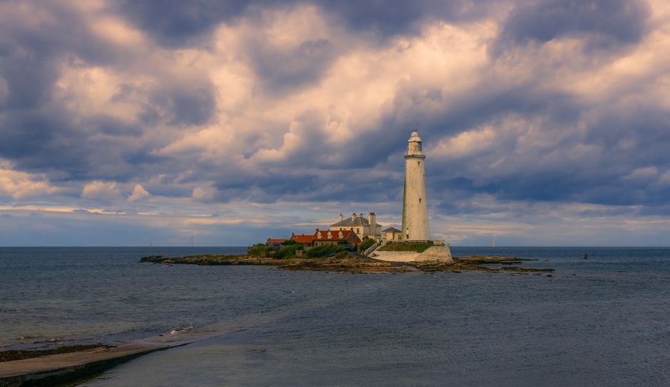 St Mary's Lighthouse — view 1