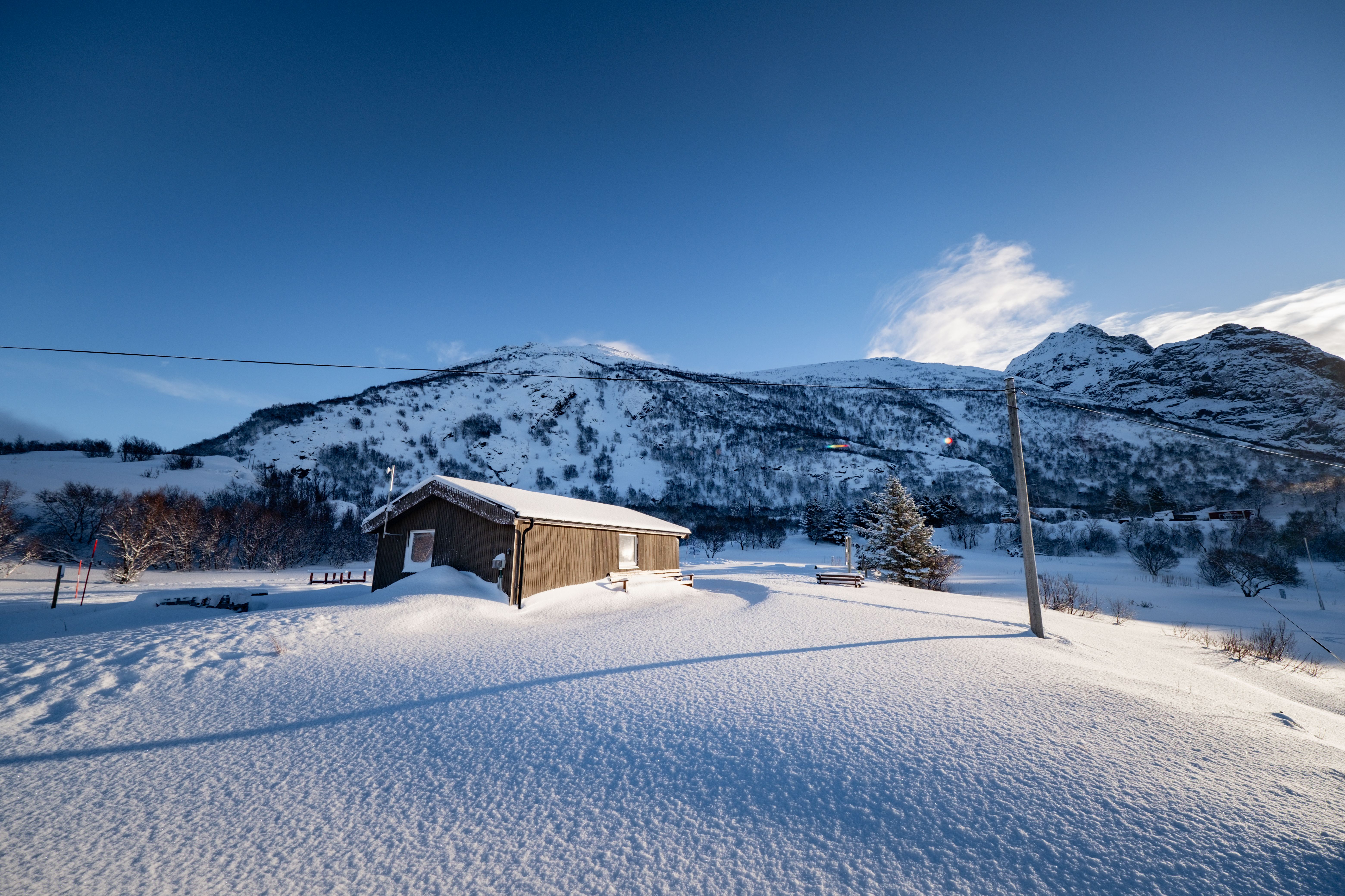 Wooden House in Countryside in Winter · Free Stock Photo