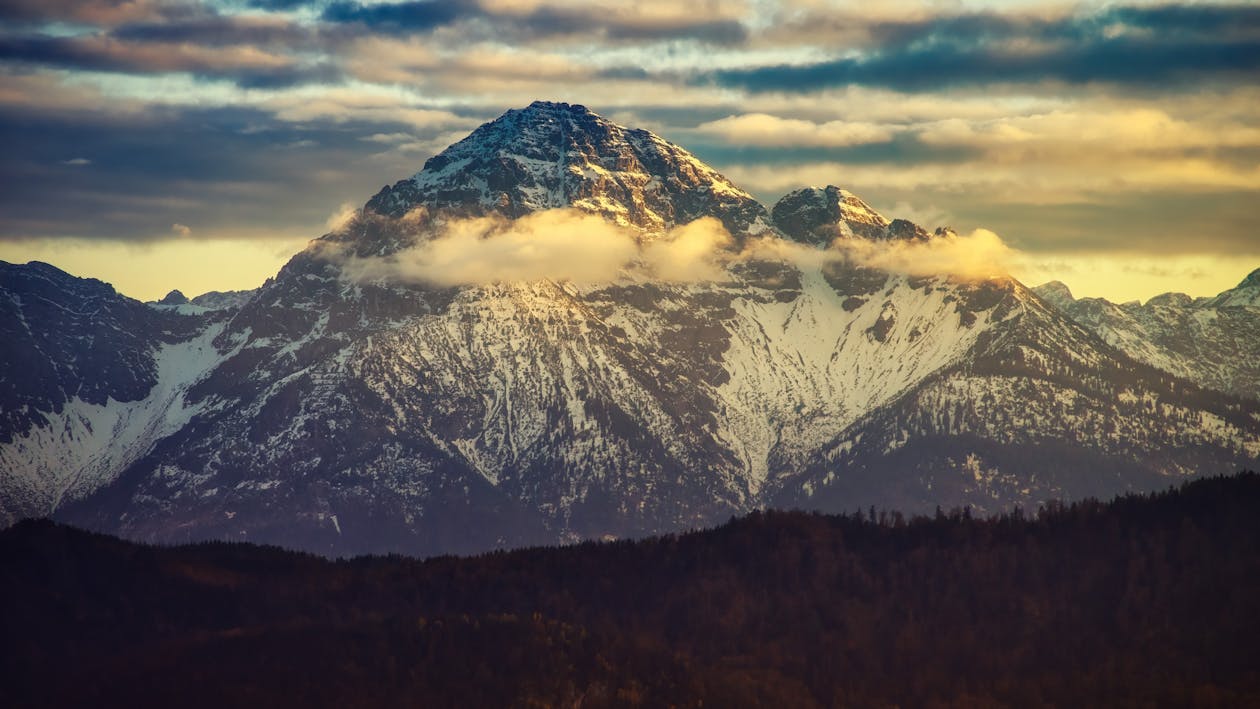 Kostnadsfri bild av berg, drönarbilder, fågelperspektiv