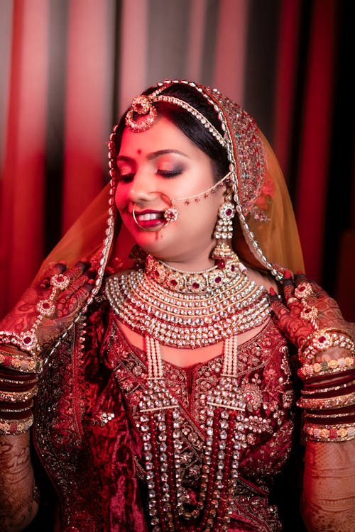 Gratis lagerfoto af bryllupsfotografering, gylden, indisk kvinde