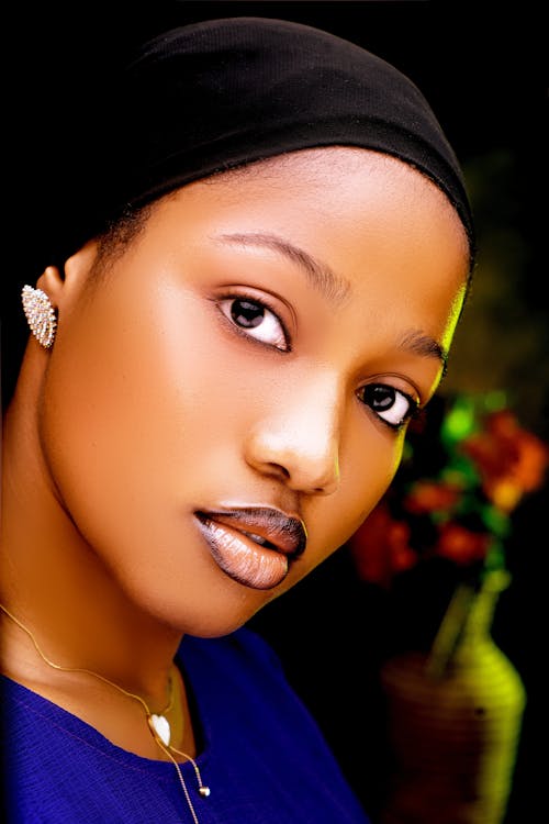 A beautiful young woman with a turban