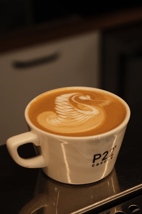 Immagine gratuita di caffè, cappuccino, focus selettivo