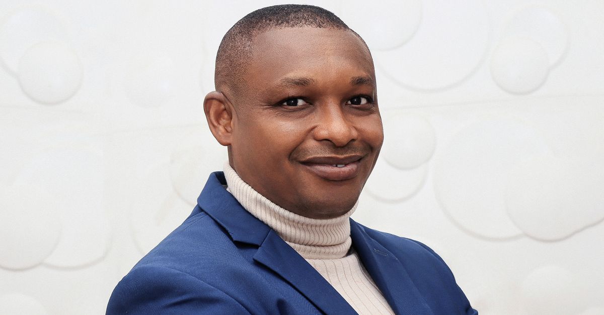 raymond omollo