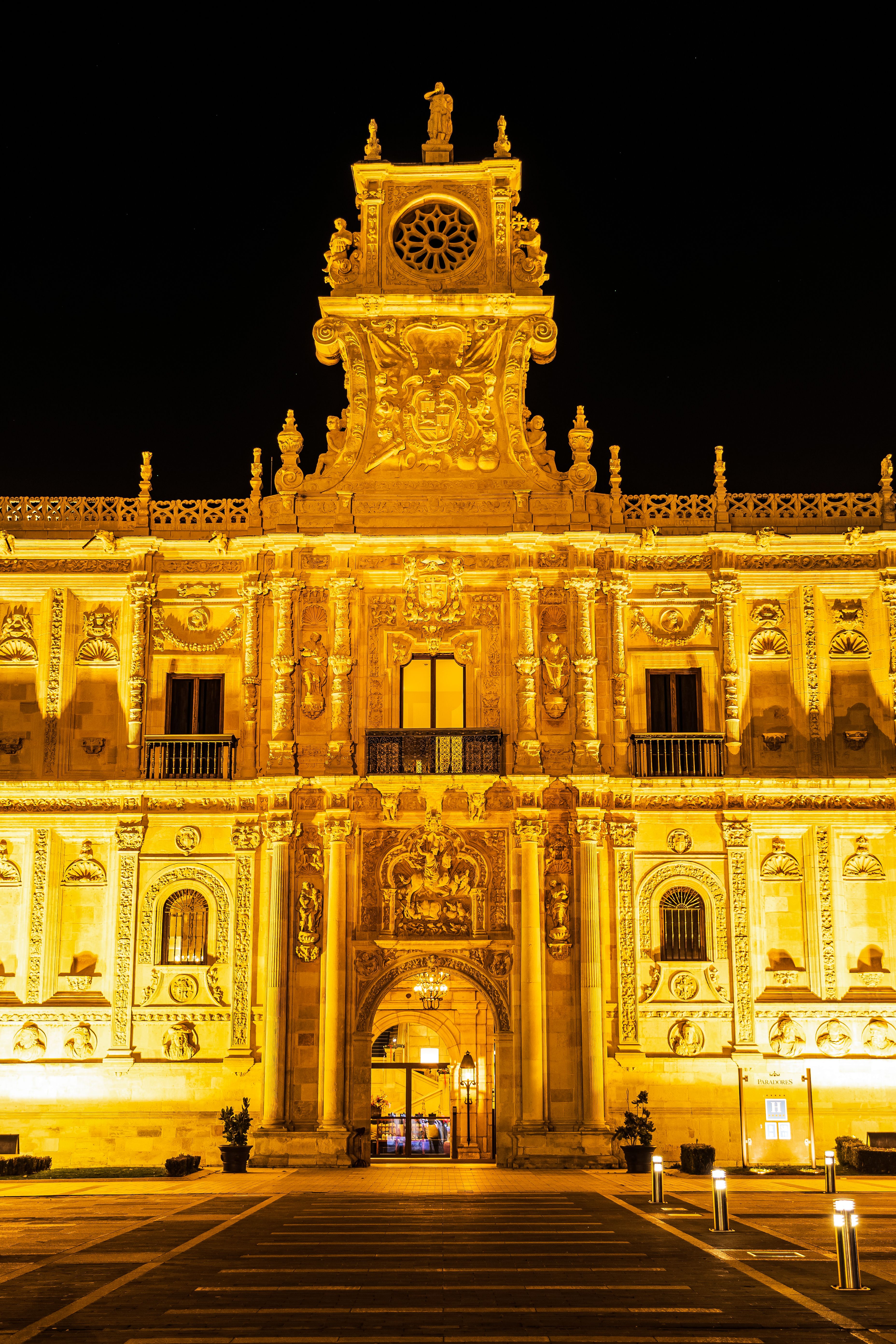 España