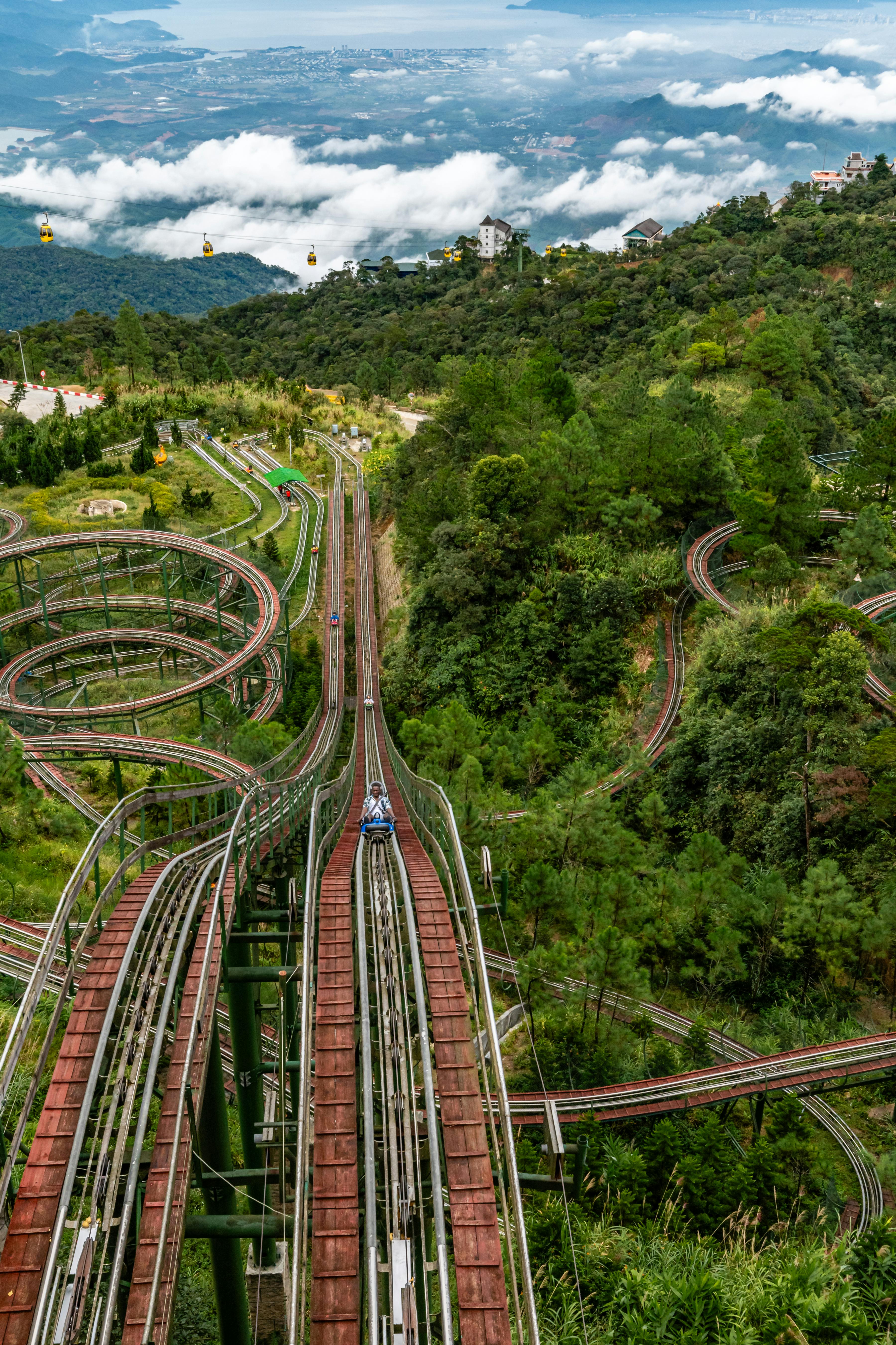 Irán cieli na energetickú infraštruktúru v Perzskom zálive po izraelskom útoku na plynové pole