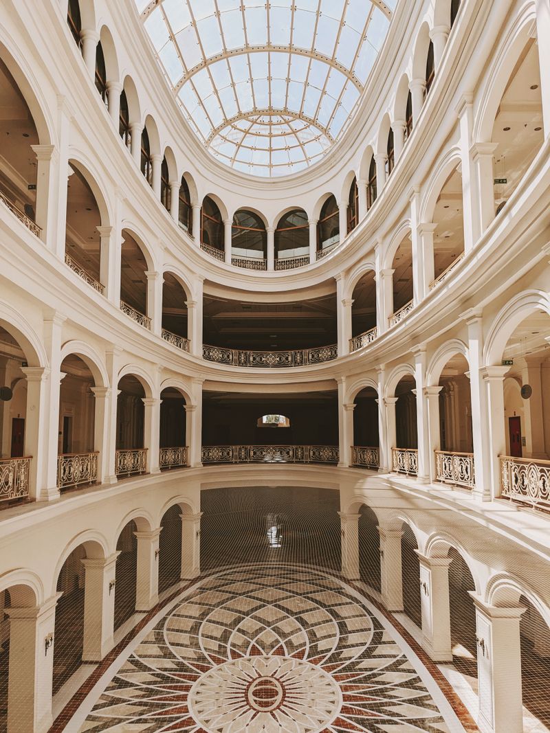 Corporate Campus Main Lobby