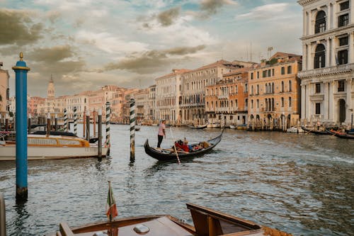 Fotos de stock gratuitas de barca, canal, canal grande