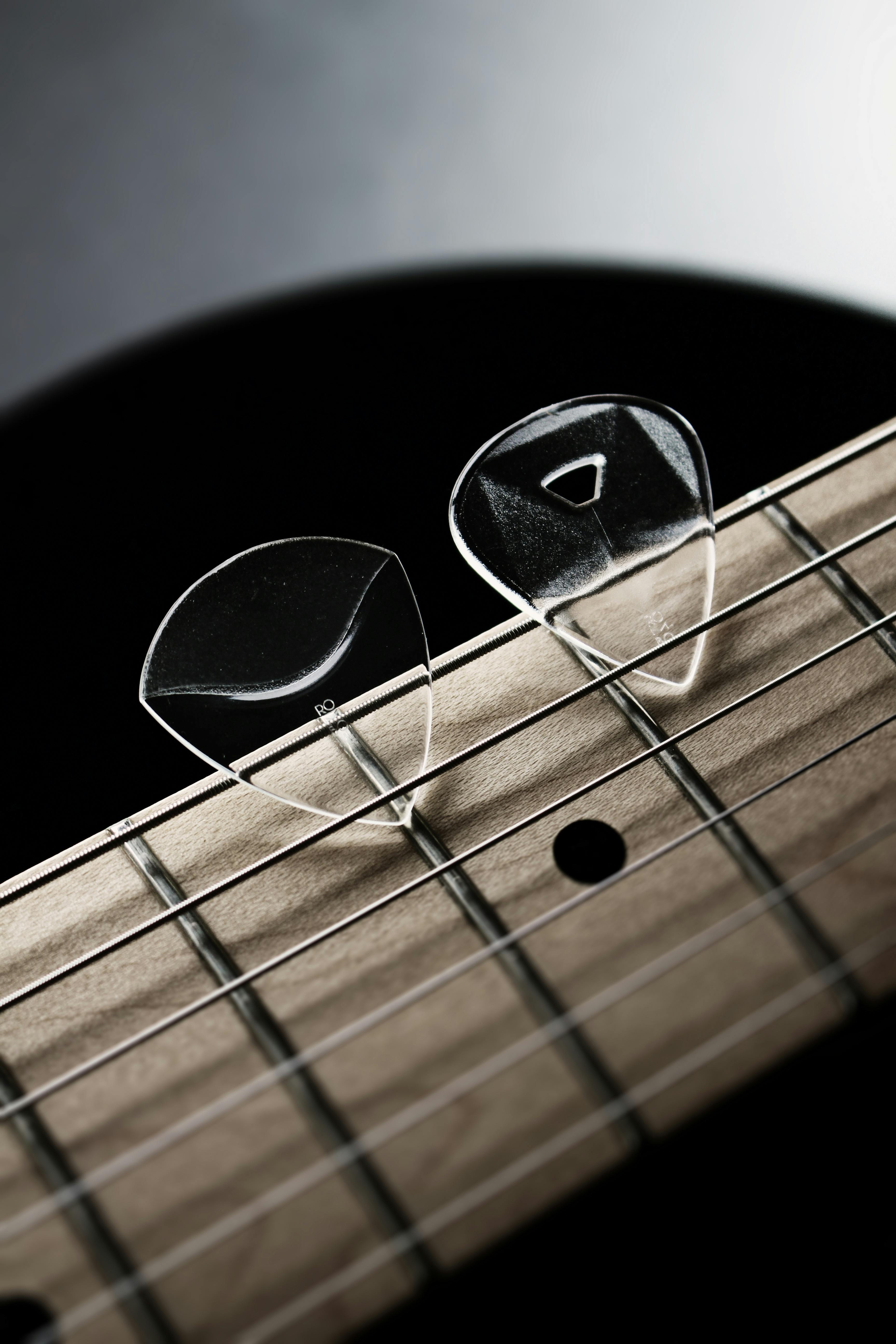 Chords and Progressions: Building Blocks of ⁣Guitar Music