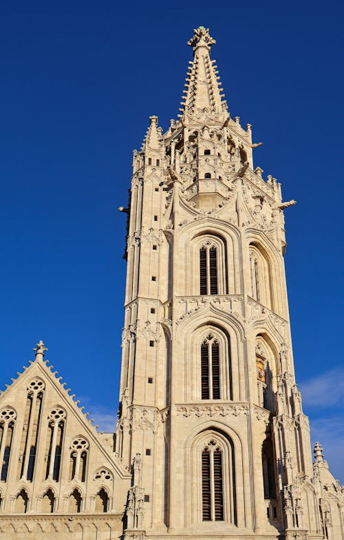 Fotos de stock gratuitas de arquitectura gótica, Budapest, cielo limpio