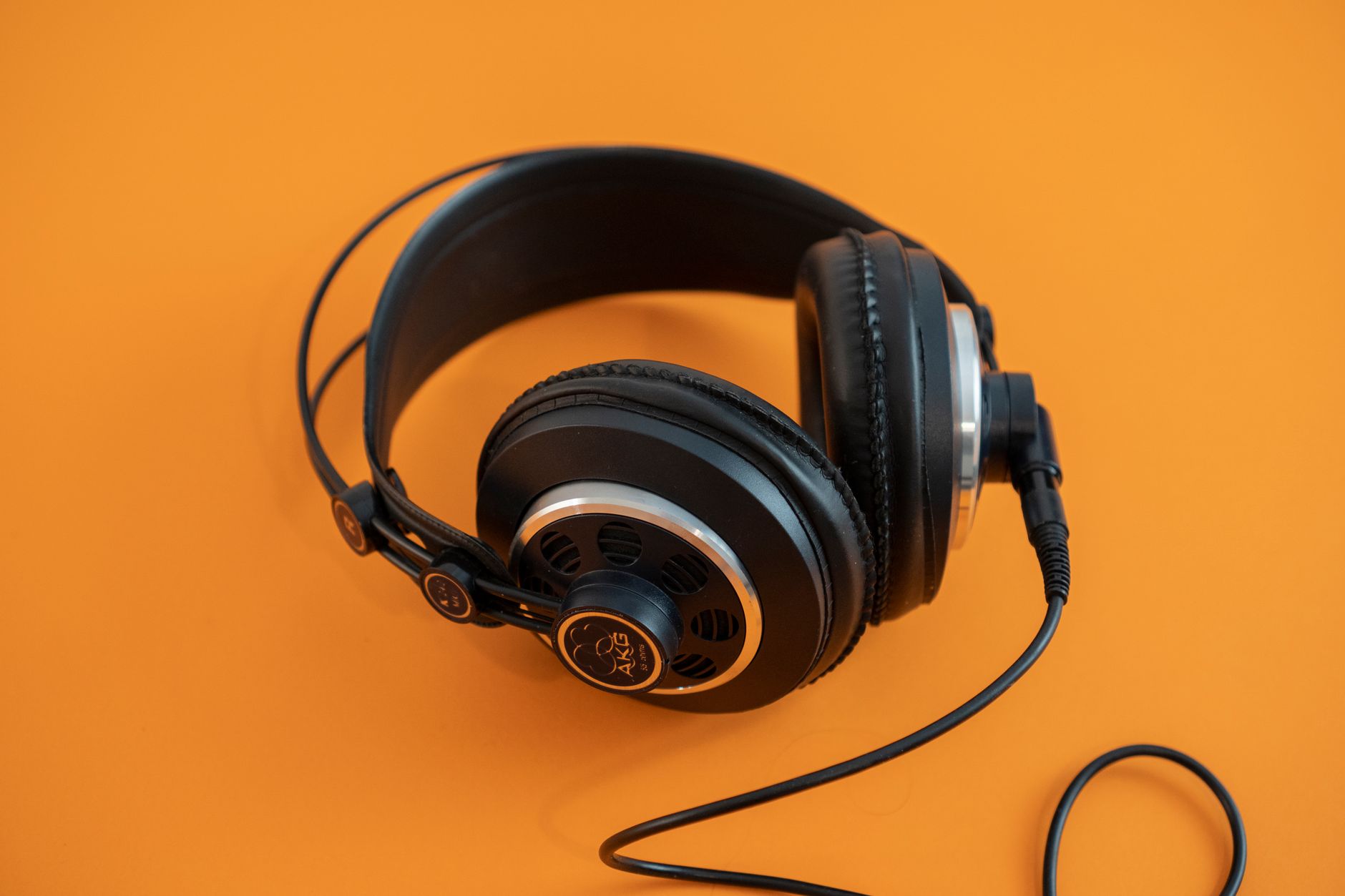 Best Wired Headphones 2026: Over-Ear, In-Ear & Hi-Fi