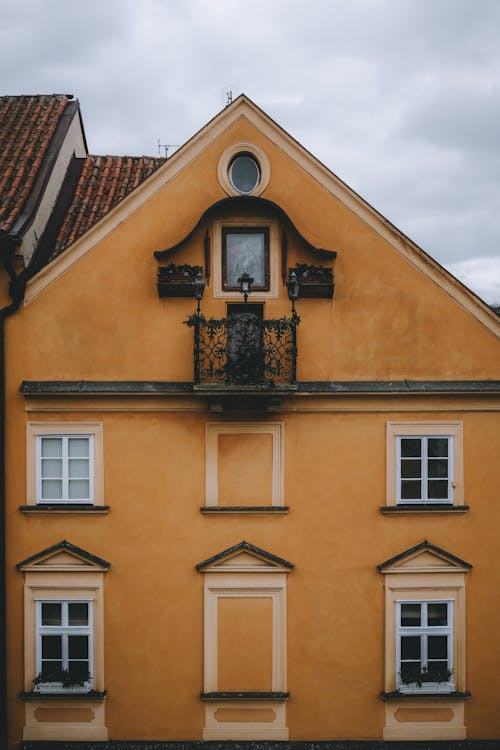 Immagine gratuita di balcone, balconi, cittadina