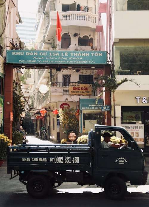 Foto profissional grátis de automóvel, caminhão, cidade