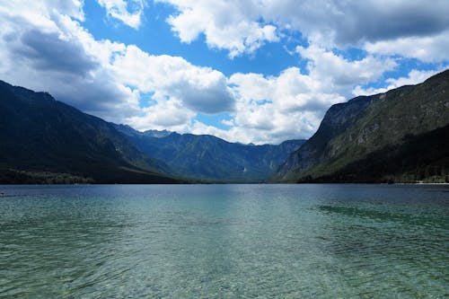 Kostenloses Stock Foto zu berge blick, blauer see, slowenien