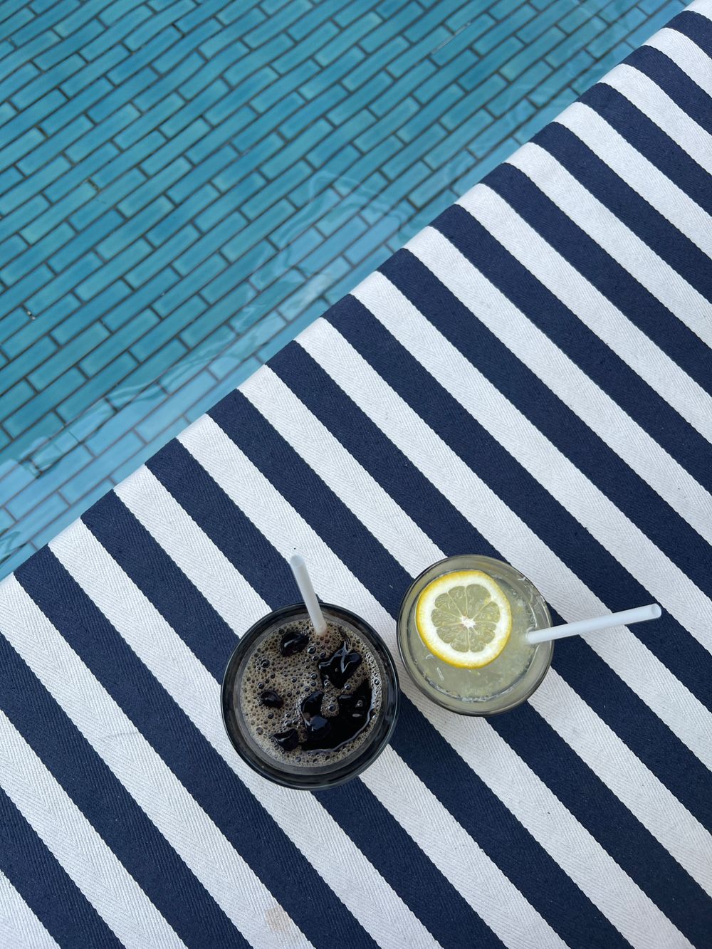 Lemon drinks on a summer table