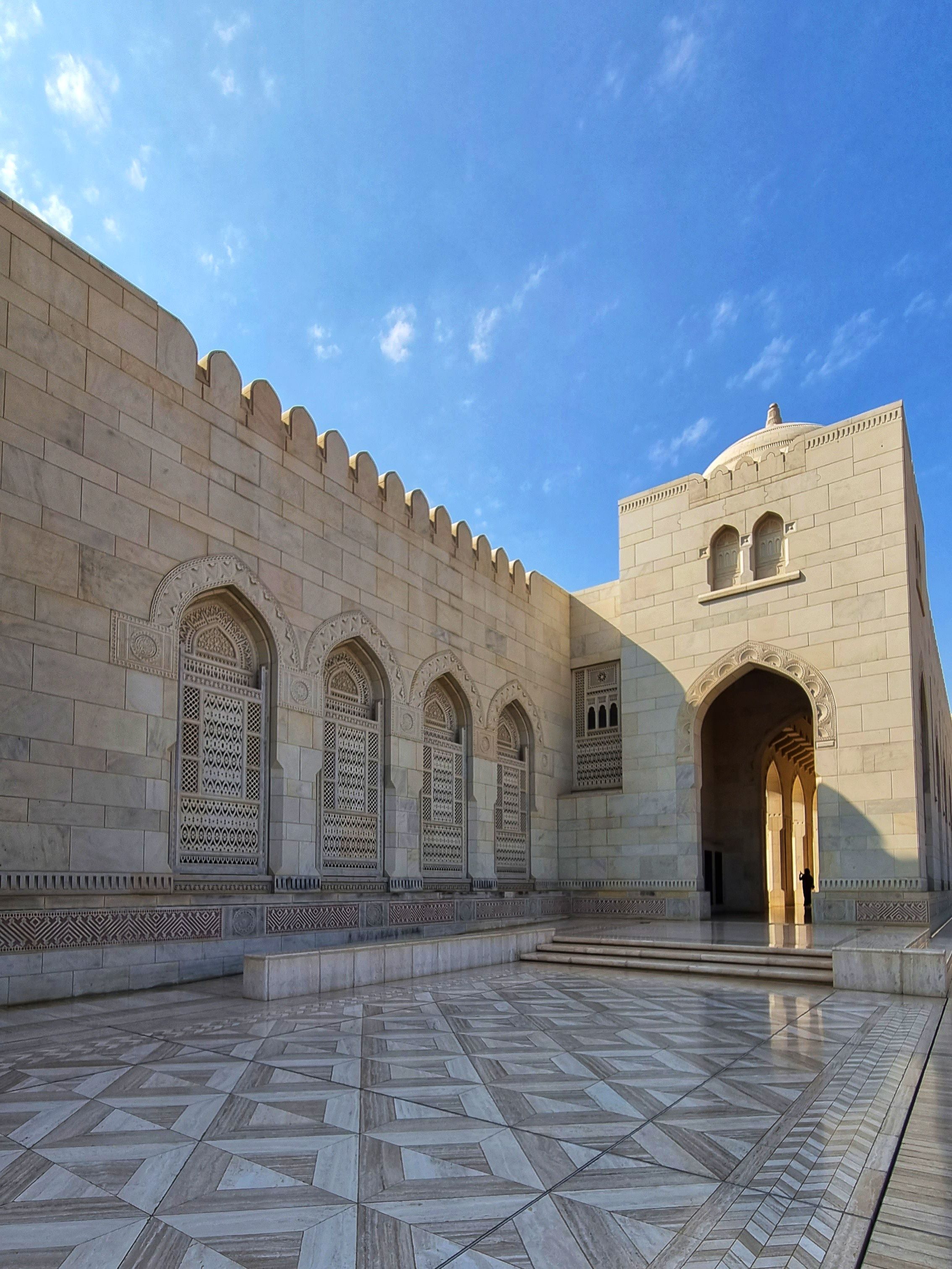 Majestic Oman – Deserts, Forts & Coastlines”