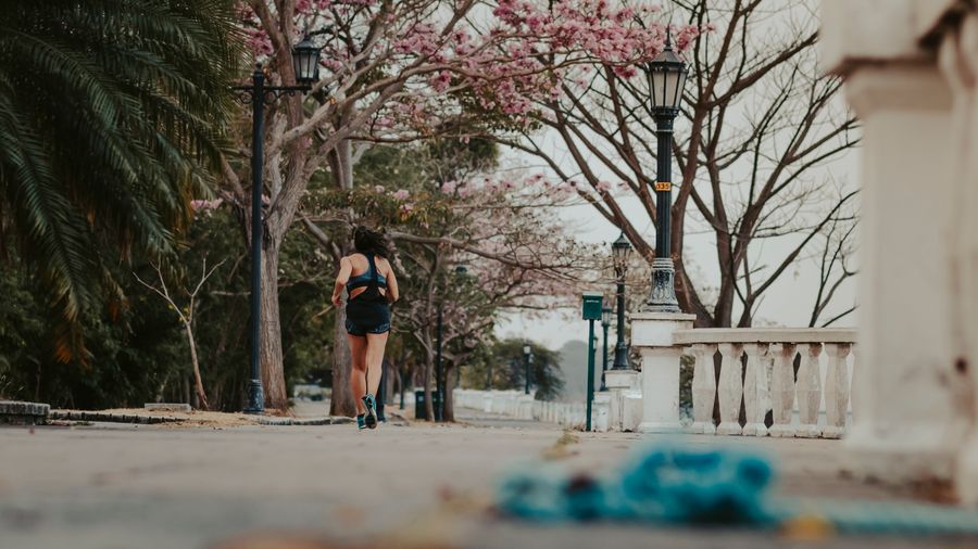How to Train for Distance Running: A Step-by-Step Approach That Actually Works