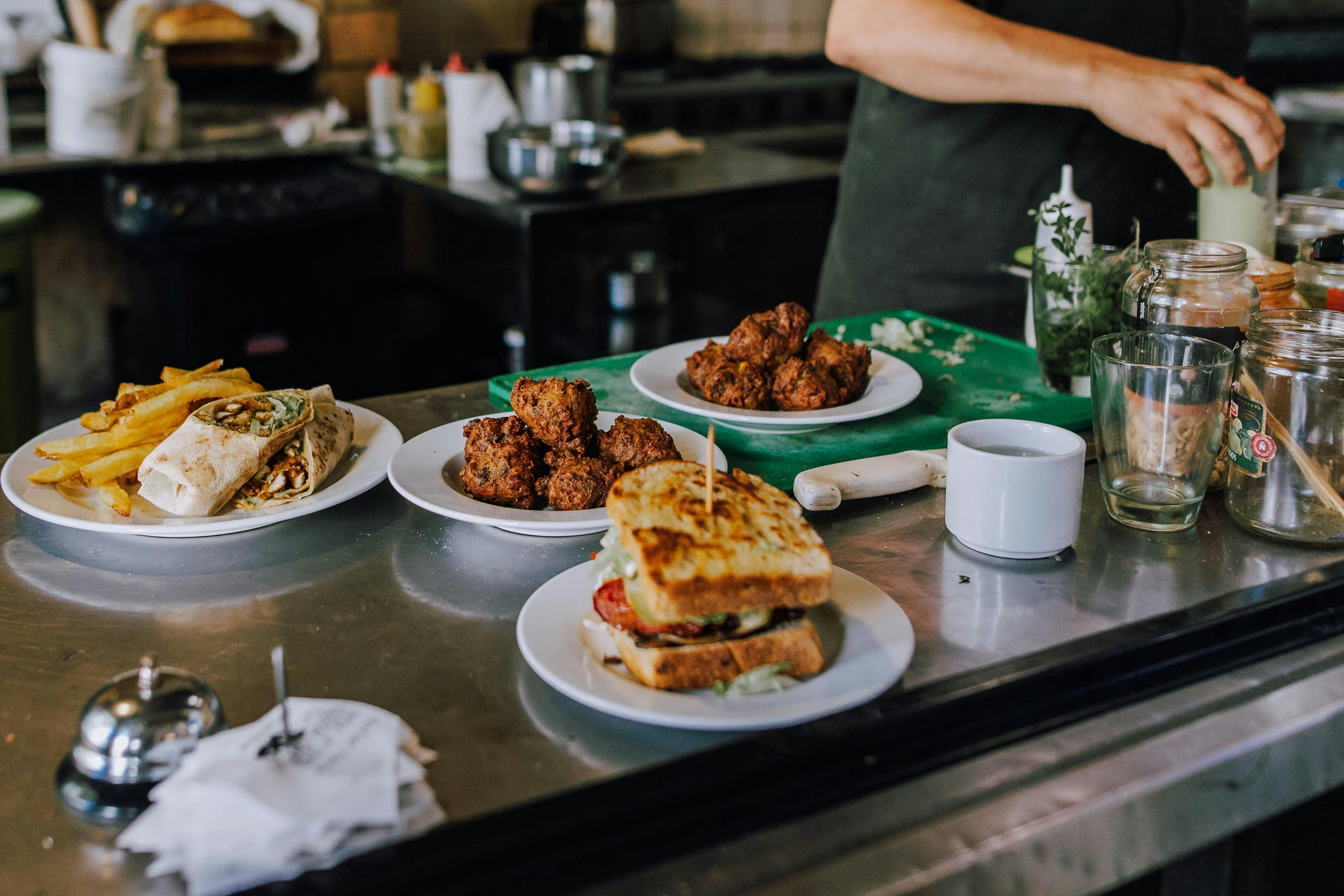 Best Restaurants Near Stratton Mountain, Vermont: Where Locals and Guests Both Eat