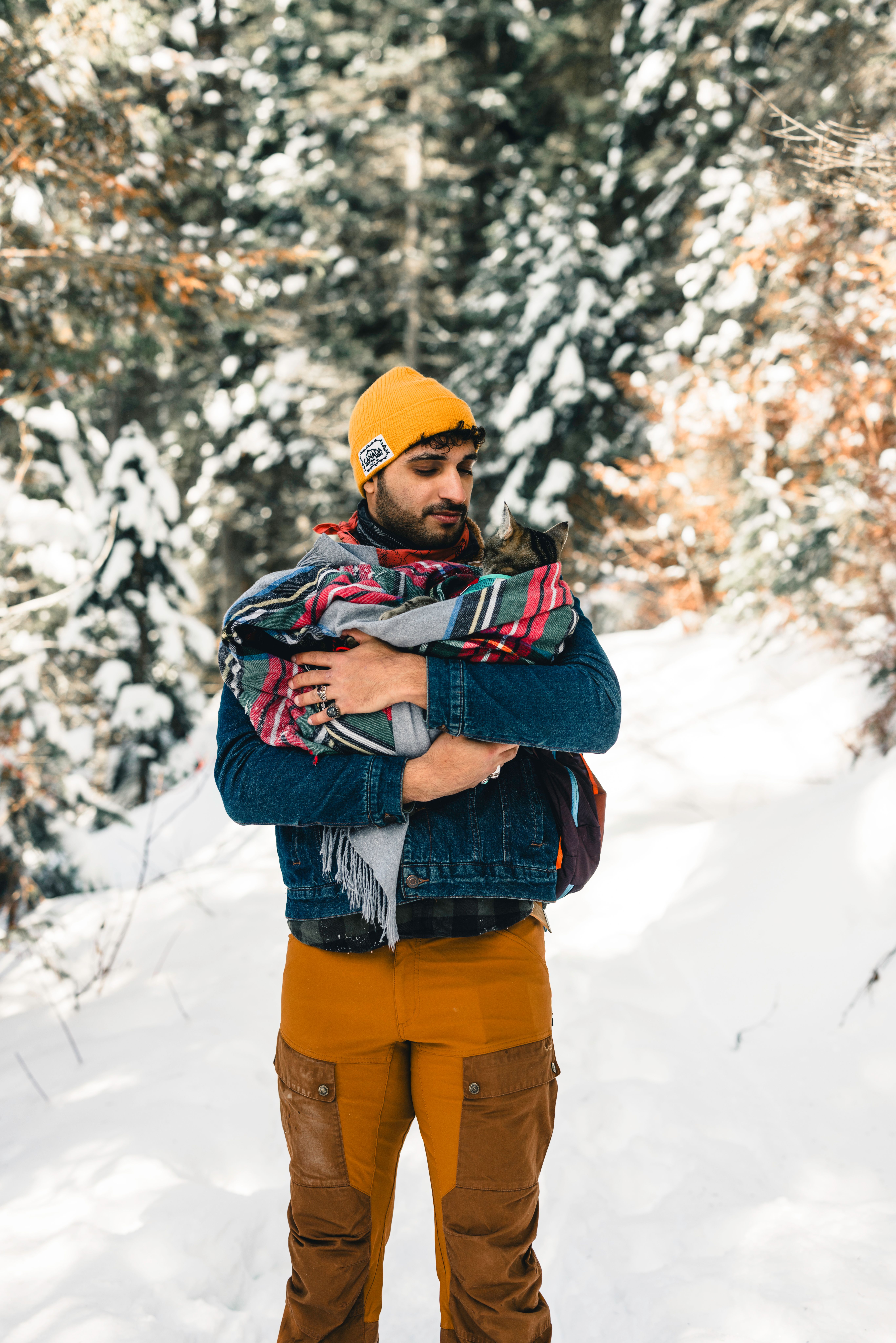 Man Carrying Child on His Shoulder · Free Stock Photo