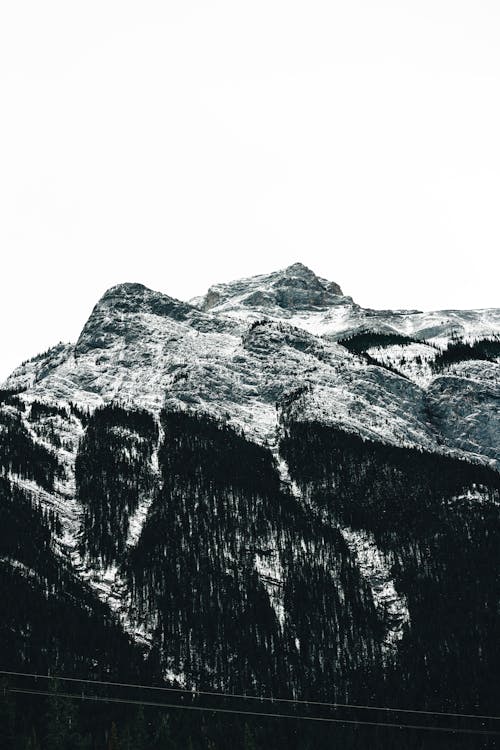 Free Black and White Photo of a Mountain Stock Photo