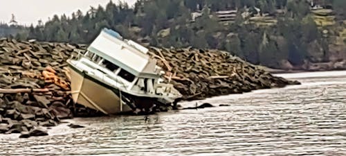 boat, wreck, sea, crash, breakwater, ocean bost