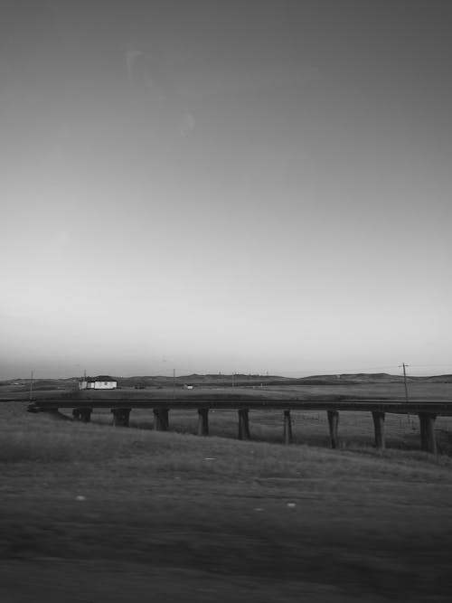 Бесплатное стоковое фото с вертикальный выстрел, вид, мост