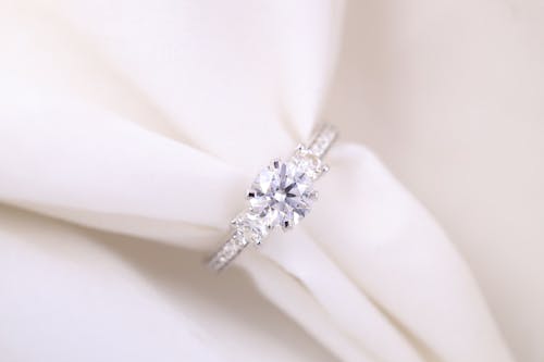 Real Diamond RING Fine Photography