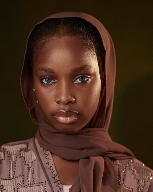 Gratis lagerfoto af afrikansk kvinde, halstørklæde, islam