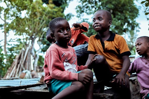 Kostenloses Stock Foto zu afrika, afrikanische kinder, dorf