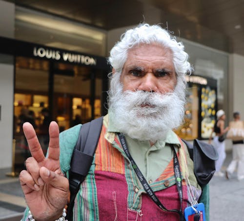 Kostenloses Stock Foto zu indigenes volk, mann, schneiderei