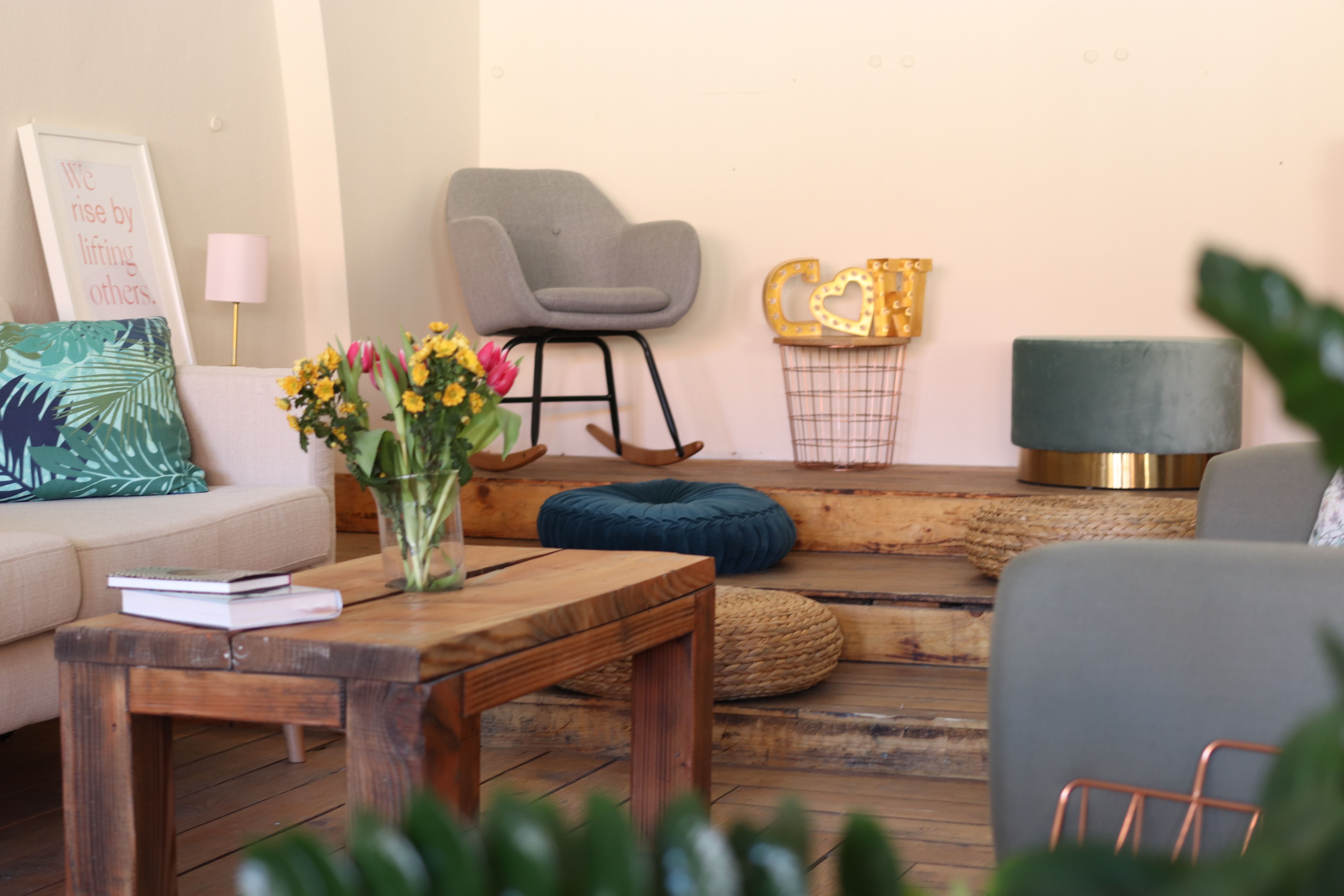 Wohnzimmer-Deko Frühjahr: 5 frische Ideen + DIY-Anleitungen — Fertiges Werk