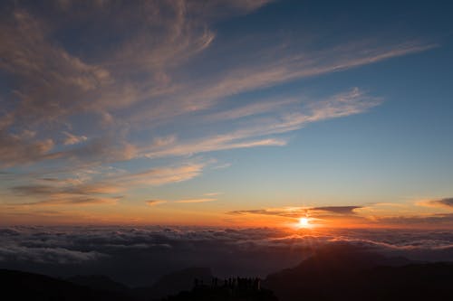 pico do arieiro, 在雲端, 日出的顏色 的 免費圖庫相片