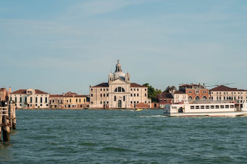 Le Zitelle Church in Venice